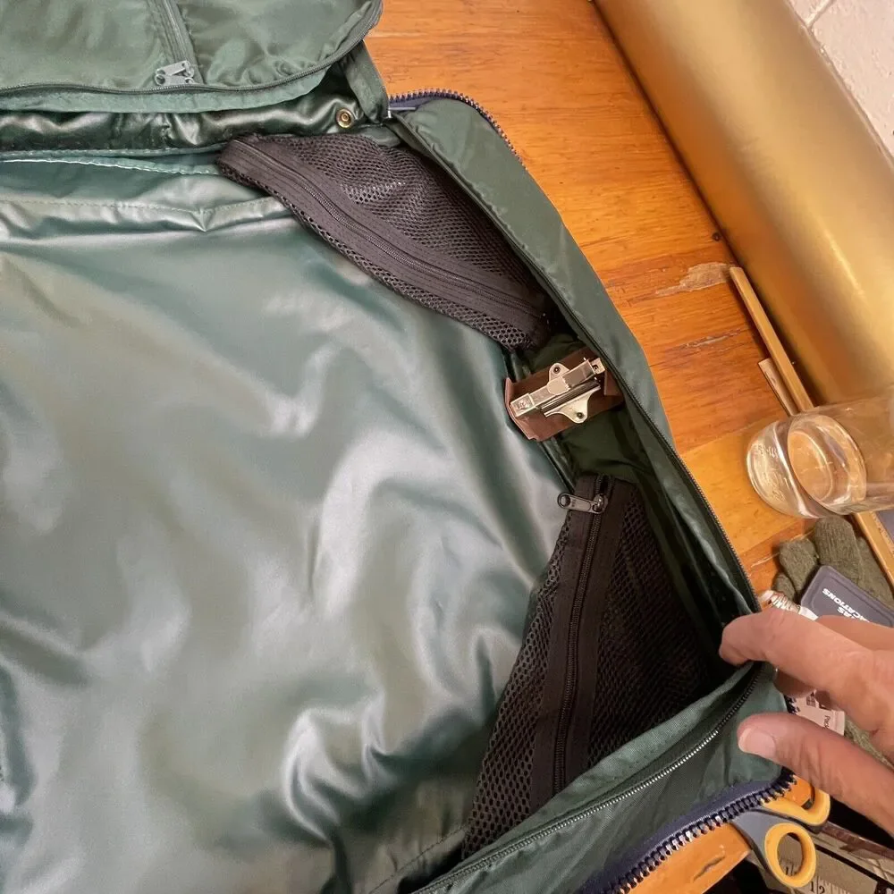 Lands‎ End Lighthouse Vintage Greeen & Blue Nylon Garment Bag Travel USA-Made